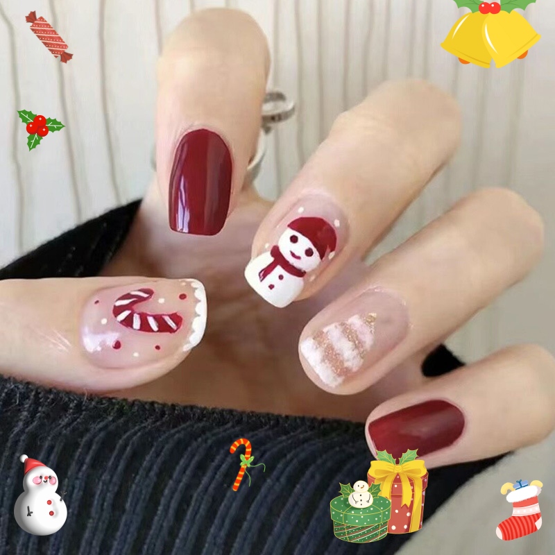 Weihnachtspresse auf Nägeln