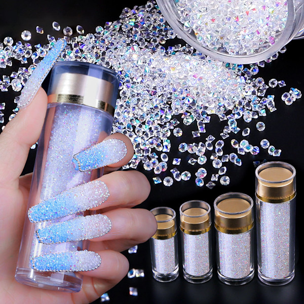 Nagelstein aus Glasdiamanten