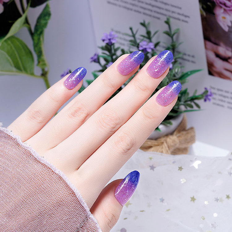 Gesunder, einfacher Temperaturwechsel-Nagellack