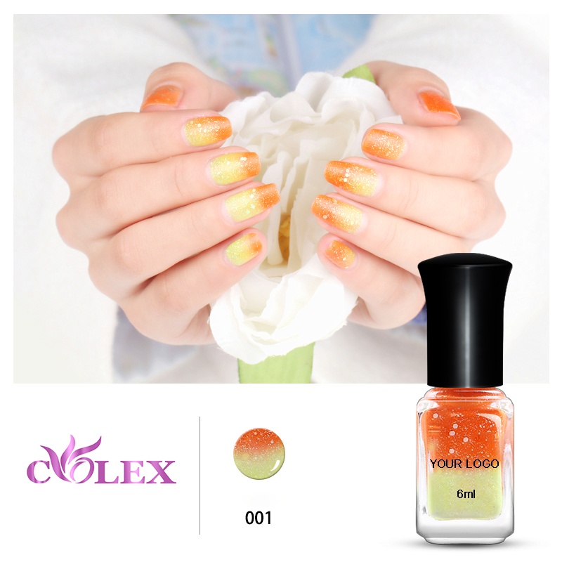Nagellack mit Temperaturwechsel